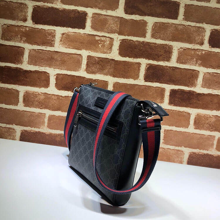 G*u*i gg black small messenger bag
