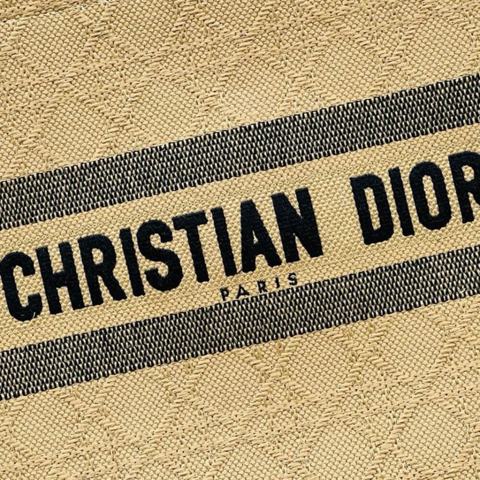 medium D*or book tote
